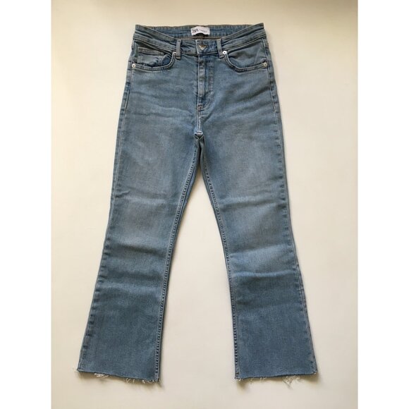 Zara High-Rise Bootcut Jean Womens 6 Raw Hem 26" Inseam Excellent - Picture 1 of 13